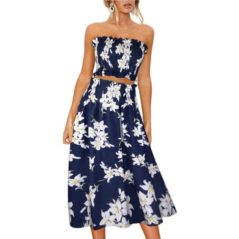 Women's Floral Crop Top & Mazi Skirt Set size small